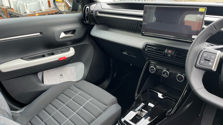 Citroen C3 1.2 Hybrid [110] Plus 5dr e-DCS6 Petrol Hatchback